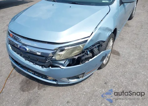 2010 Ford Fusion Hybrid из США, поврежденный, VIN 3FADP0L30AR387126